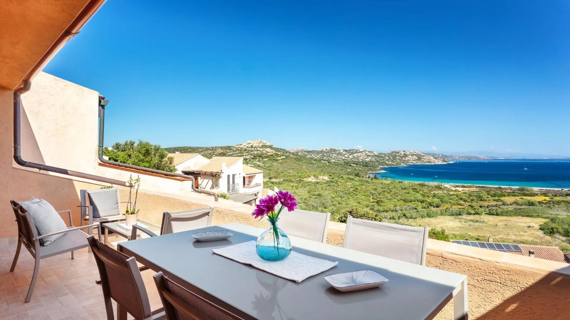 Villa Horizon Palau Italia